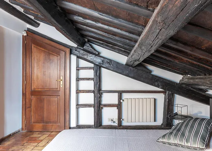 Appartement Guesthost - Cozy Trevi Romance